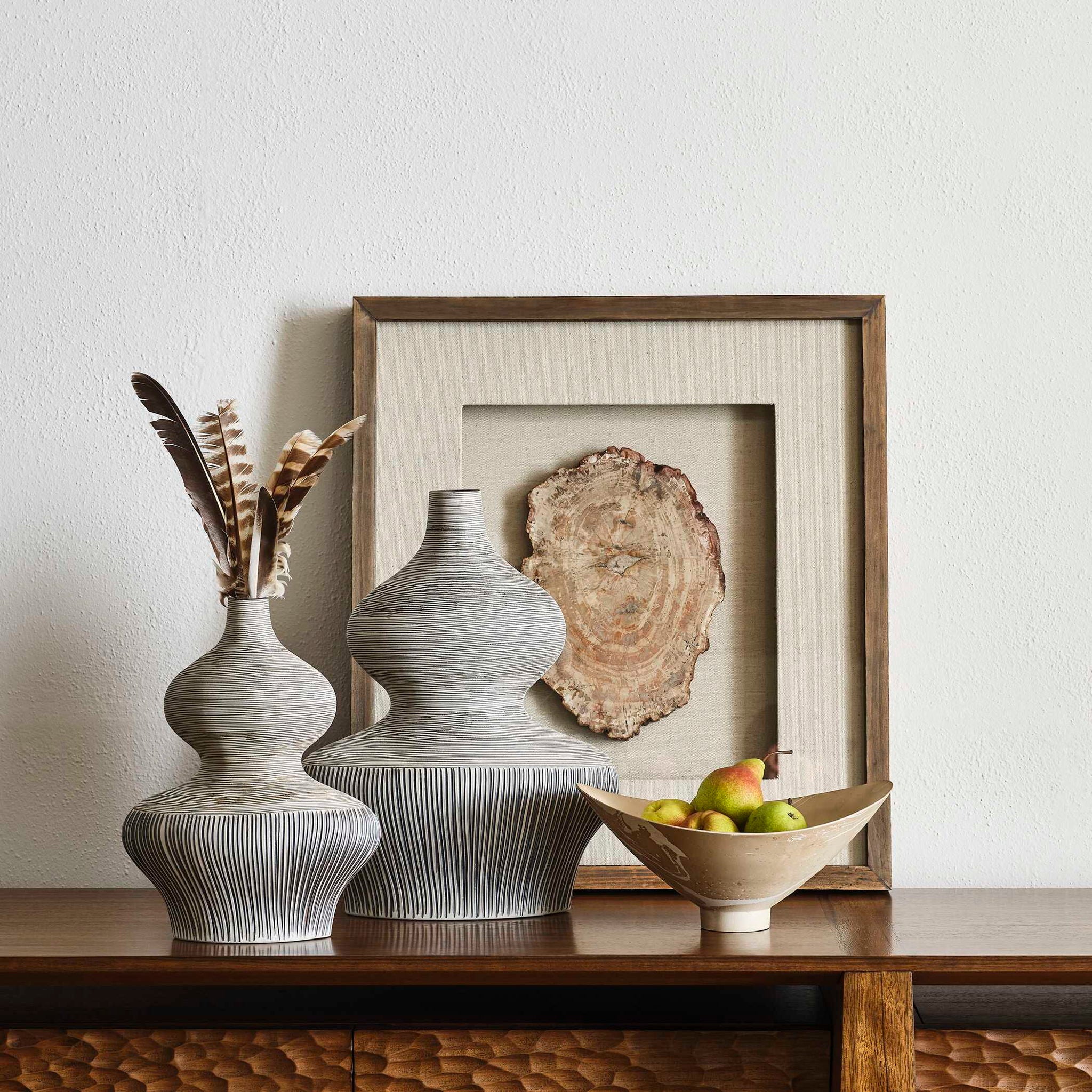 Hipster - Vases (Set of 2) - White / Dark Brown